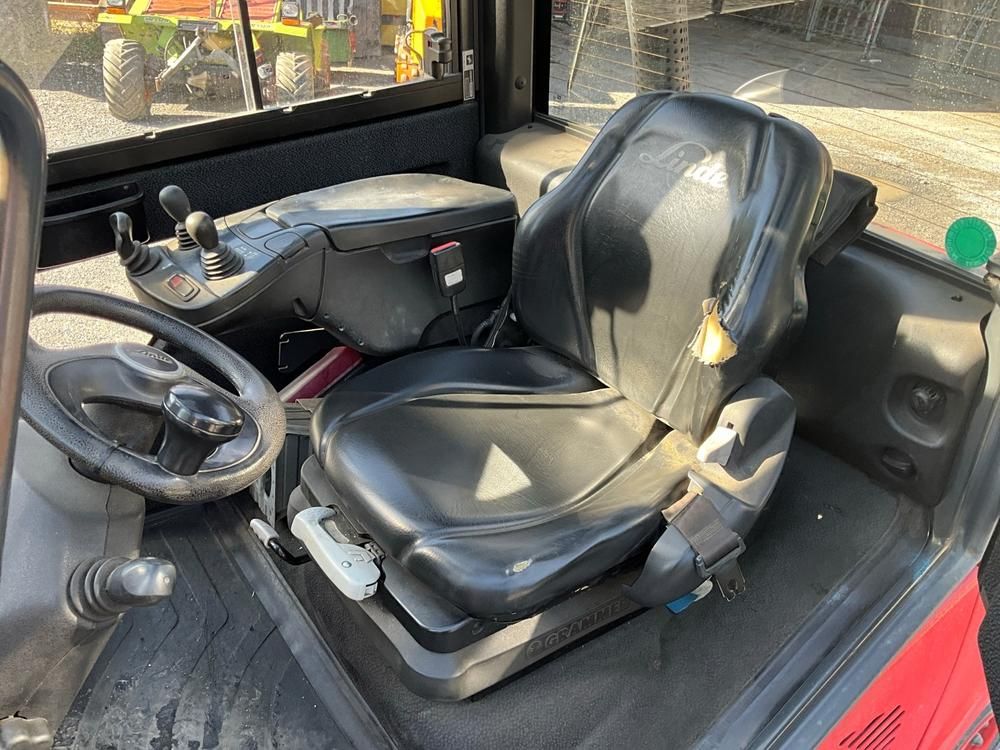2017 Linde H30D-02 forklift truck