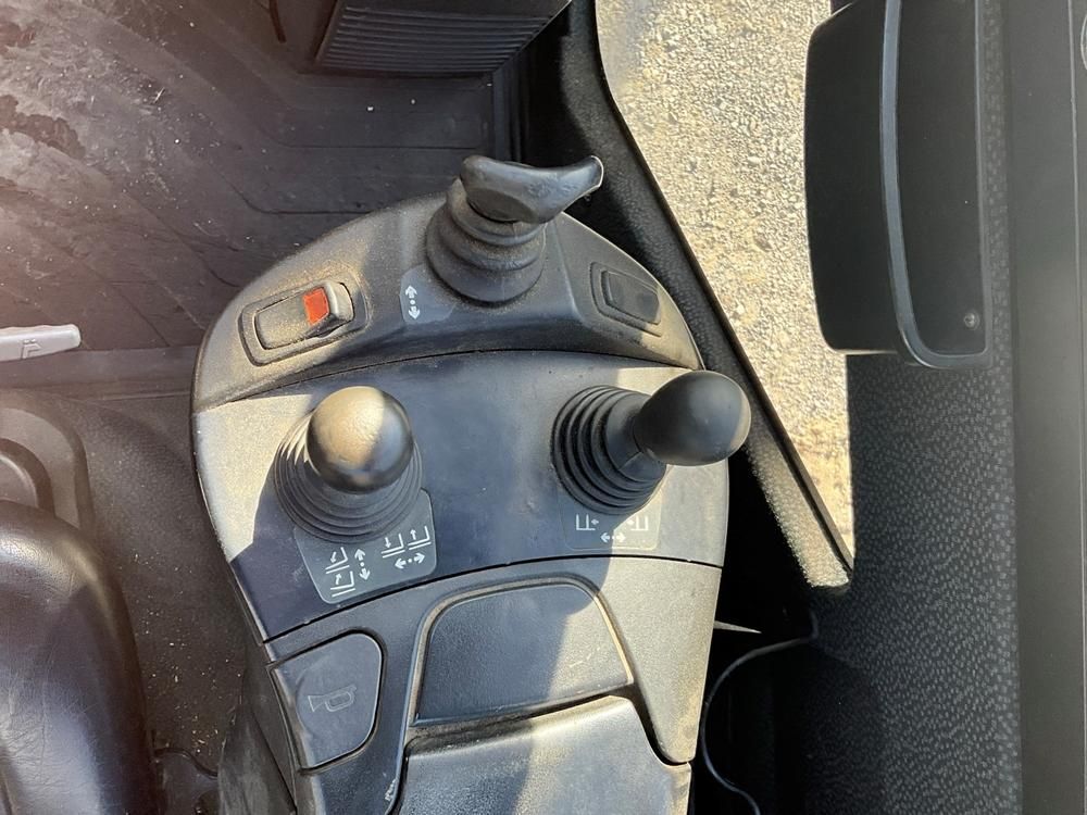 2017 Linde H30D-02 forklift truck
