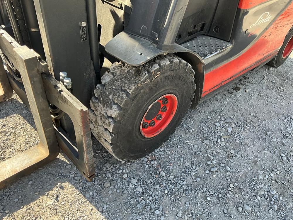 2015 Linde E20H-01/600 electric forklift