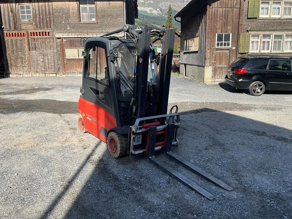 2013 Linde E20PL-01 electric forklift