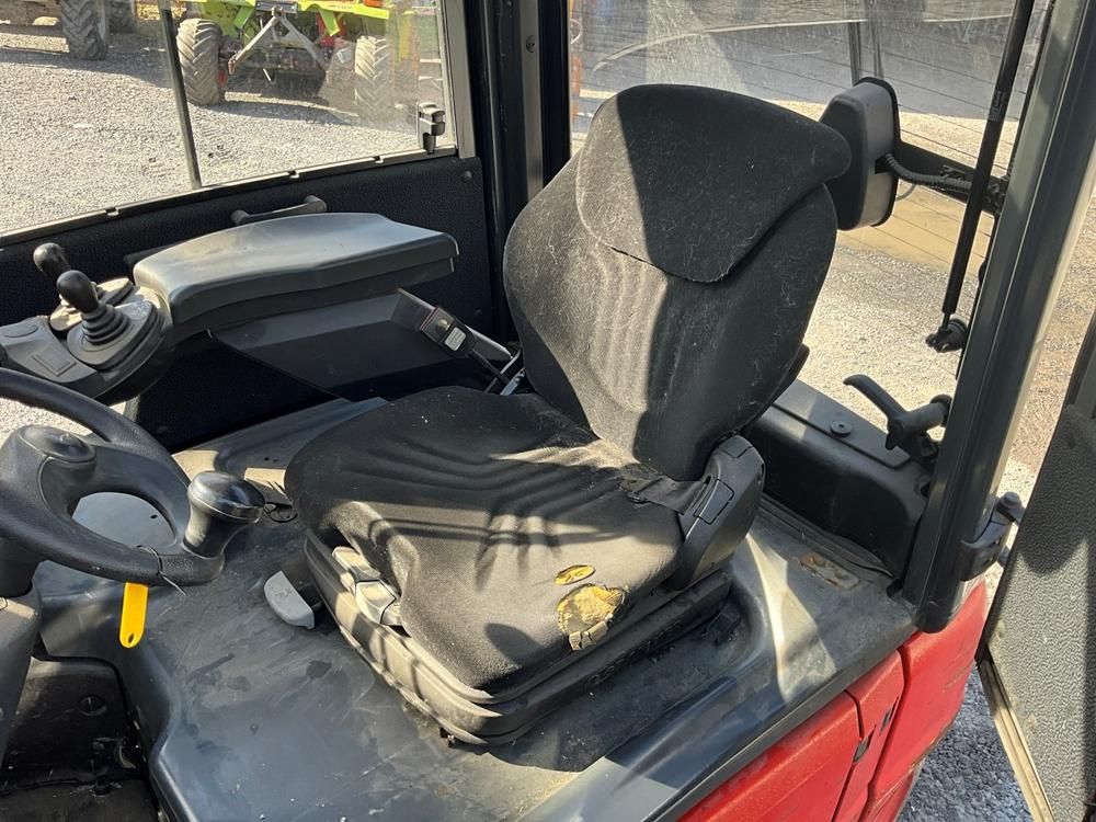 2013 Linde E20PL-01 electric forklift