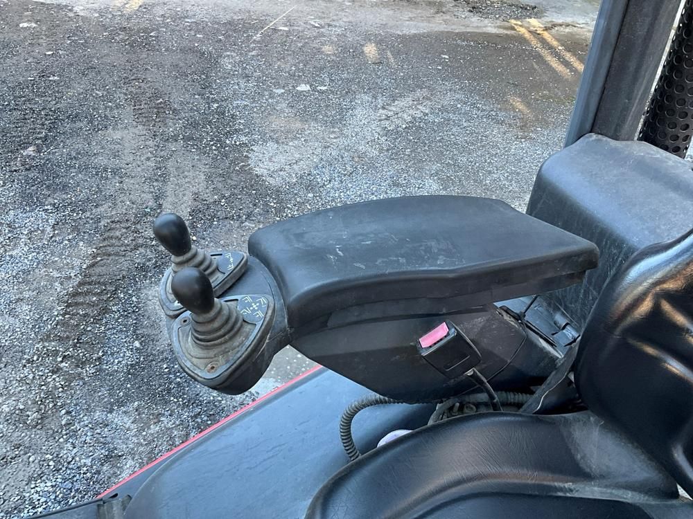 2012 Linde H18D-01 forklift truck