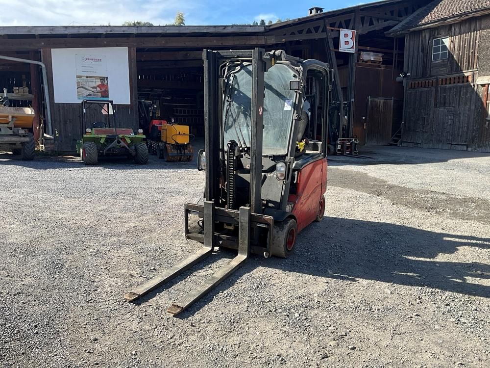 2008 Linde E20PH-01 electric forklift