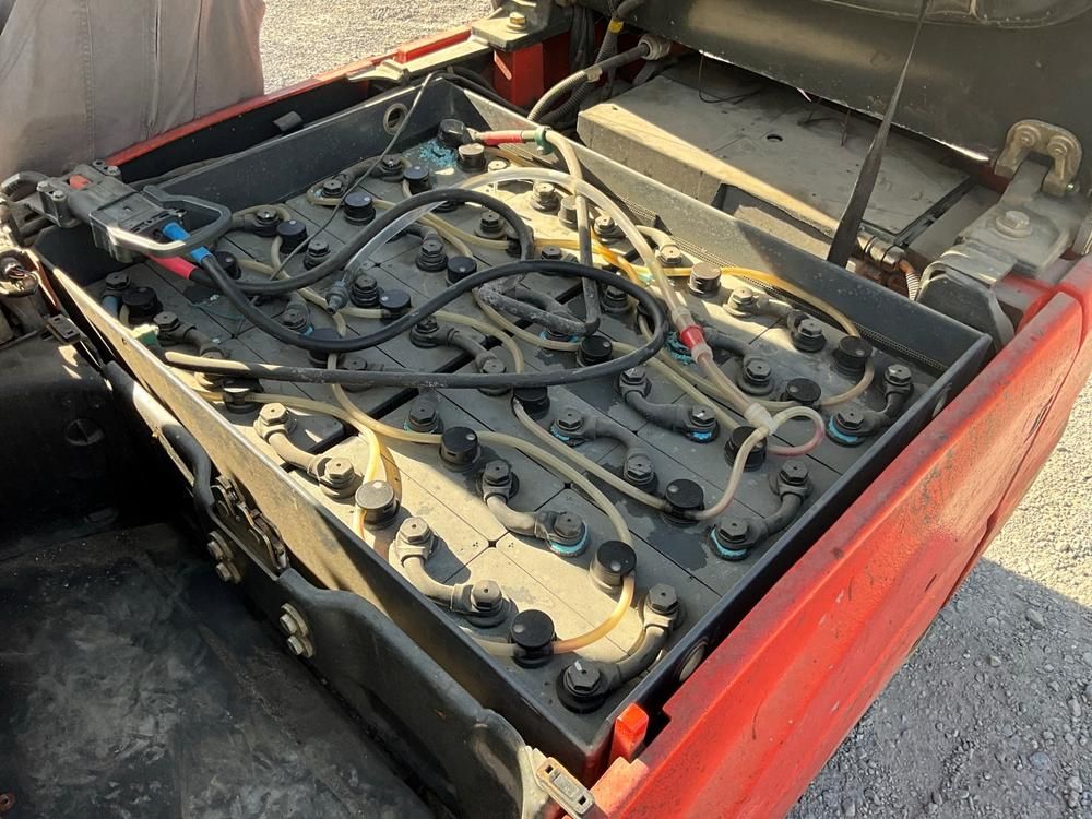 2008 Linde E20PH-01 electric forklift