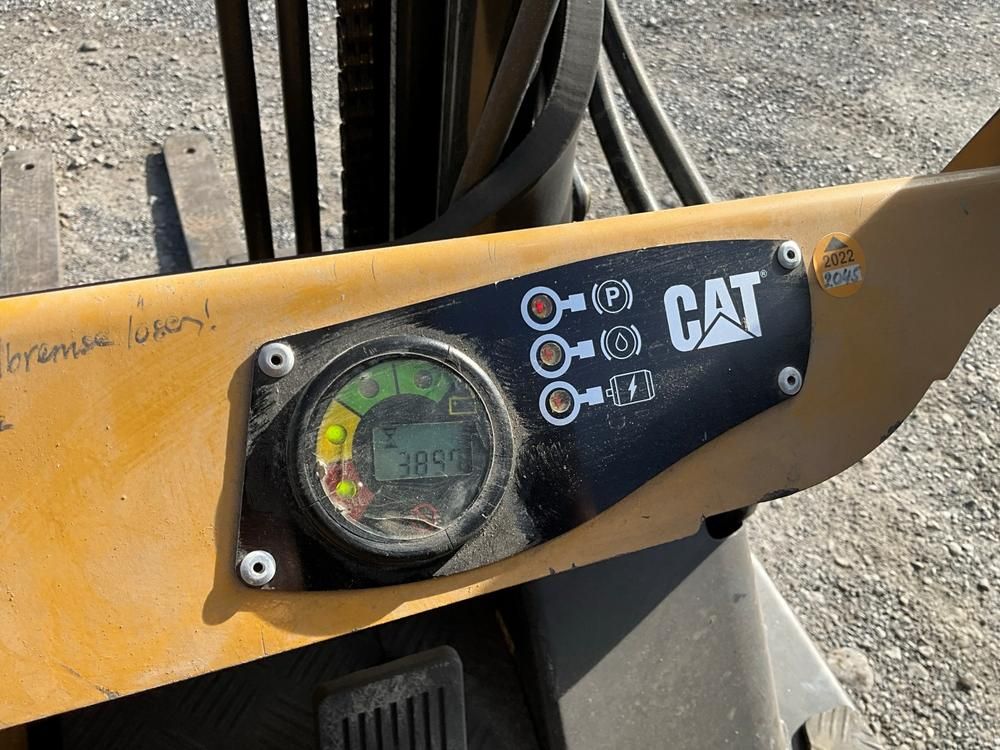 2007 Caterpillar EP15KRT electric forklift