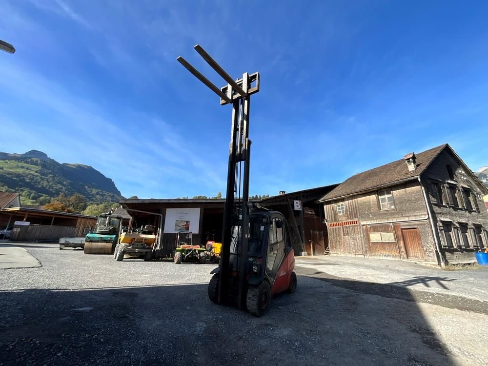 2005 Linde H30D forklift truck