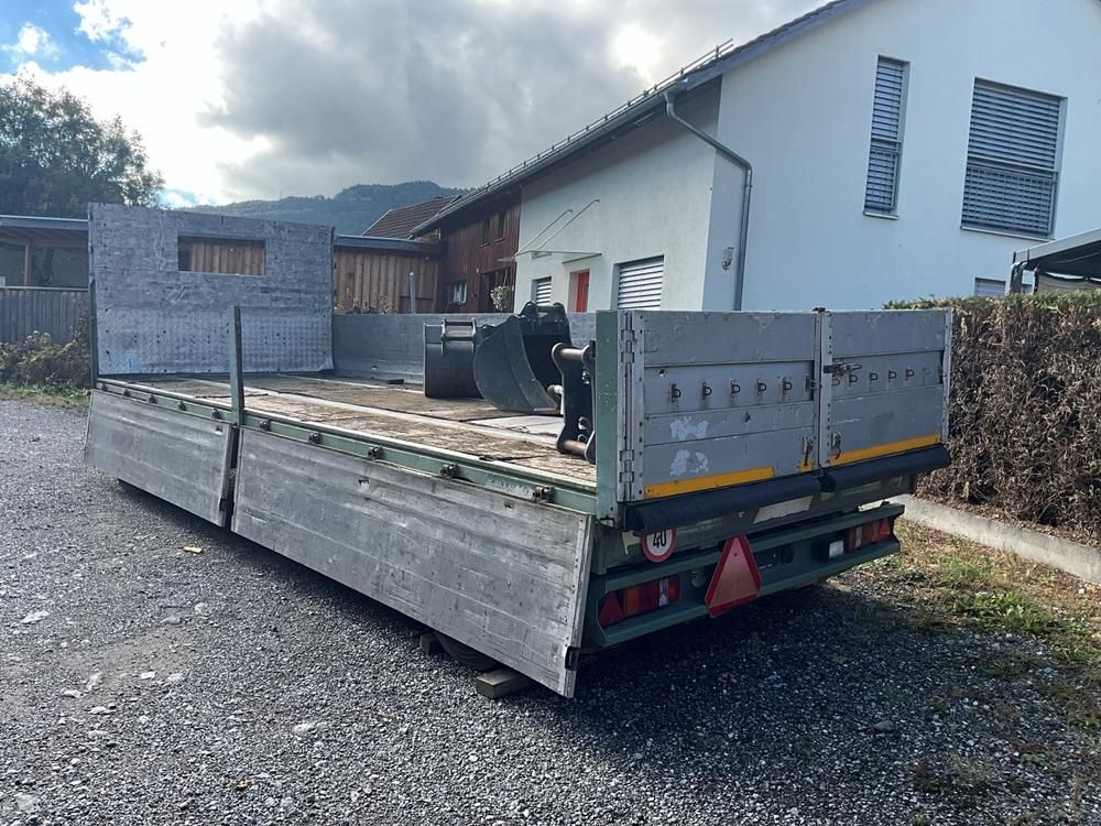 Meusburger MPJ 220 flatbed trailer