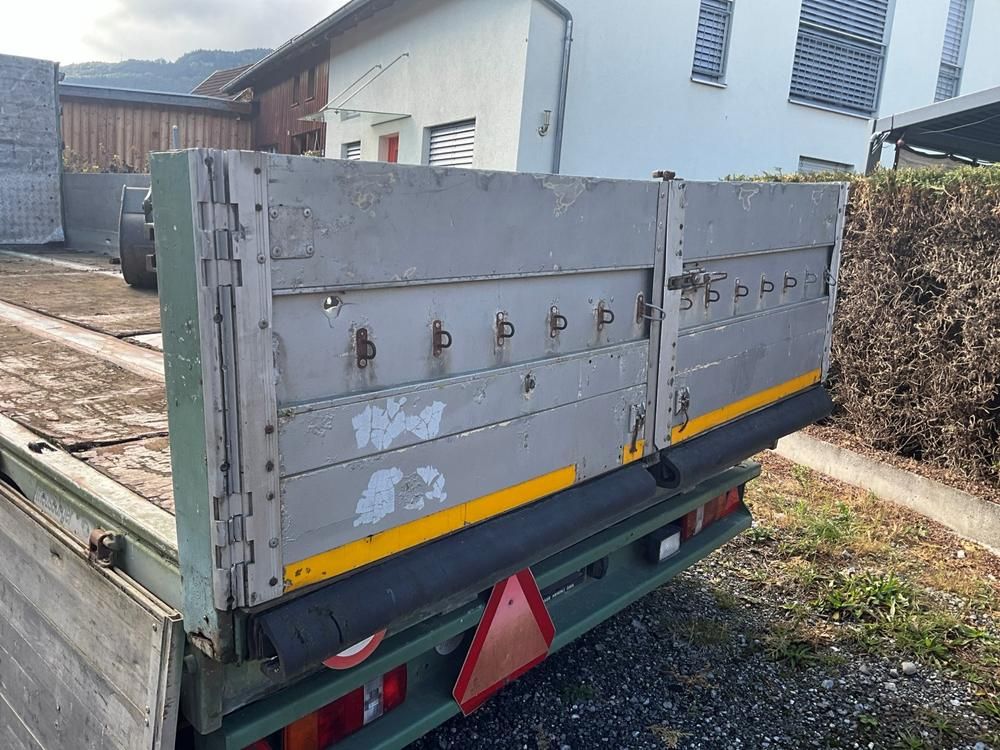 Meusburger MPJ 220 flatbed trailer