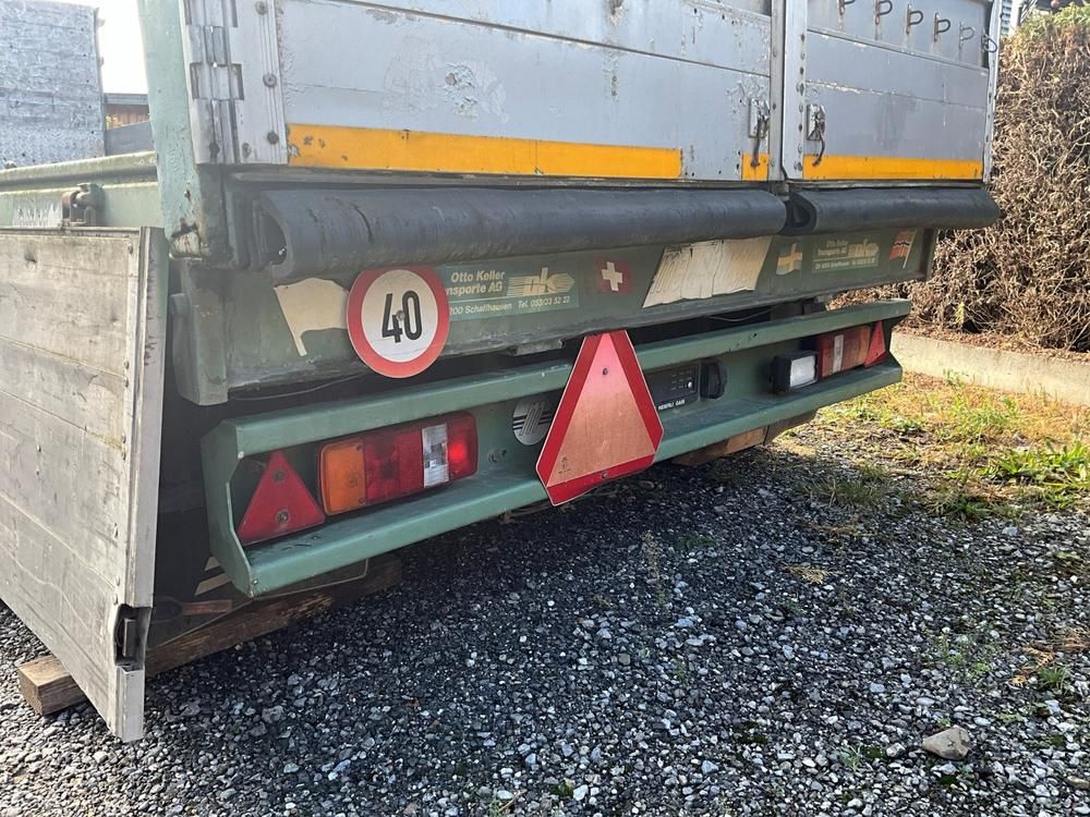 Meusburger MPJ 220 flatbed trailer