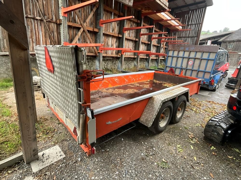 Flatbed ramp trailer