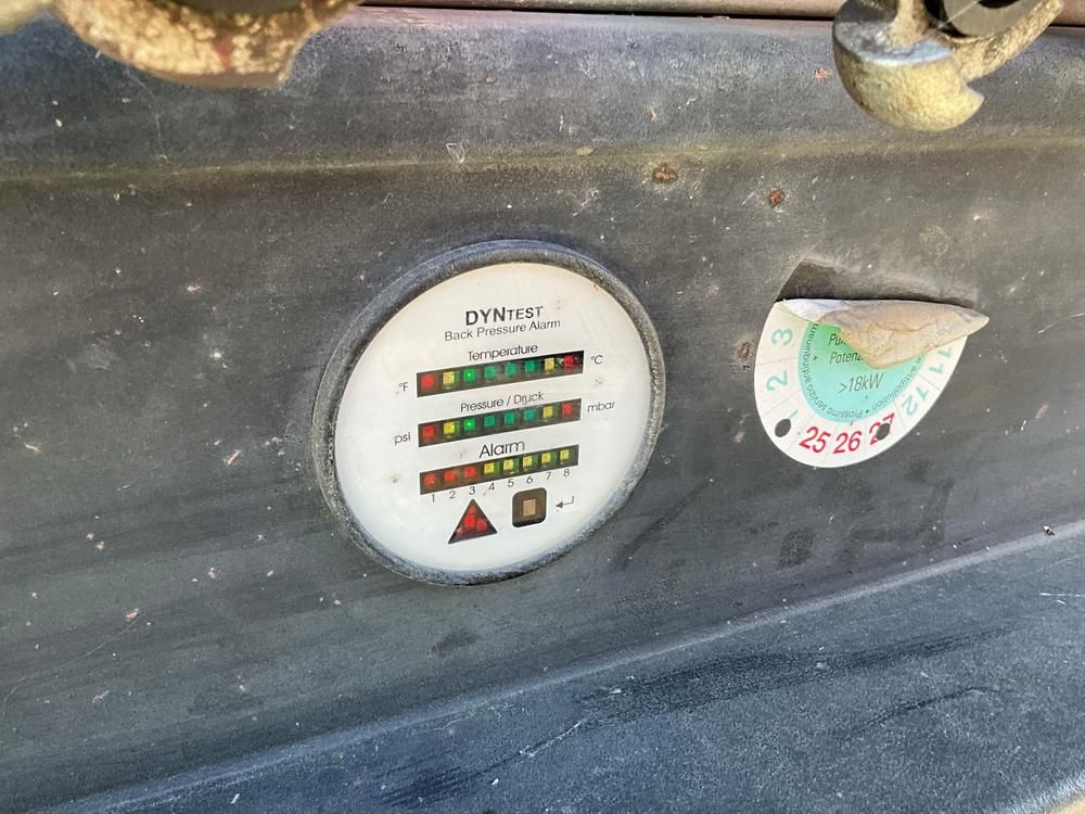 2015 CompAir DLT0704 air compressor