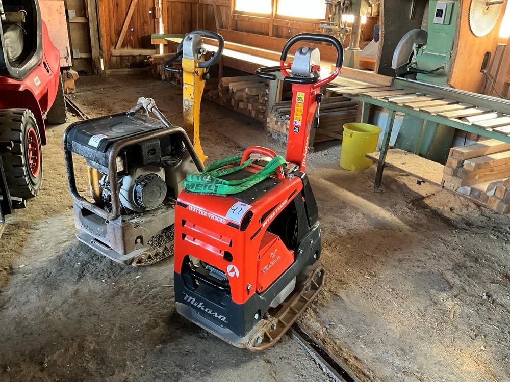 2022 Mikasa MVH-308DSZ Plate compactor