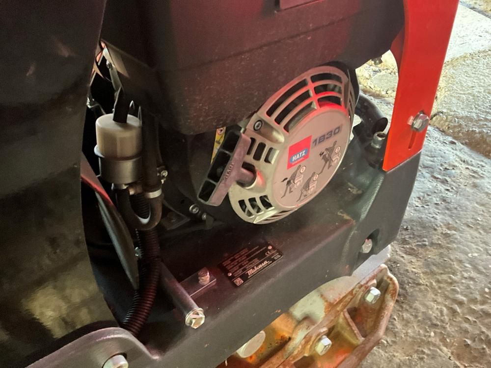 2022 Mikasa MVH-308DSZ Plate compactor