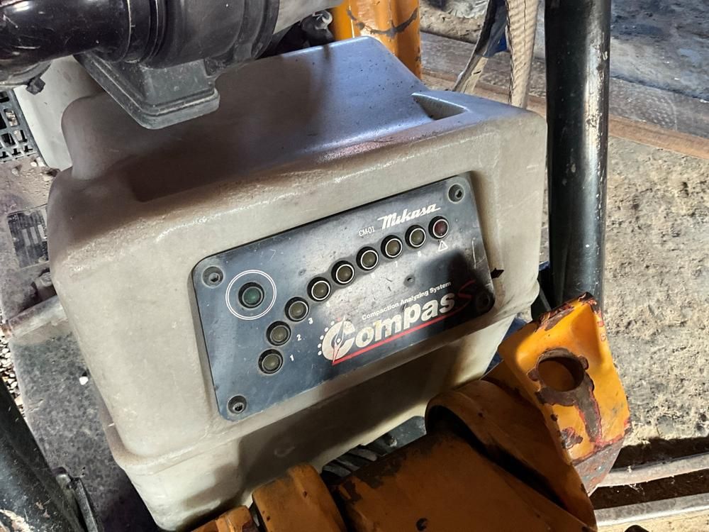2018 Mikasa MVH-406DSE-PAS Plate compactor