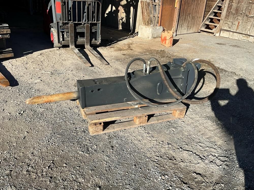 2024 Hutter Baumaschinen AG H430 Hydraulic breaker