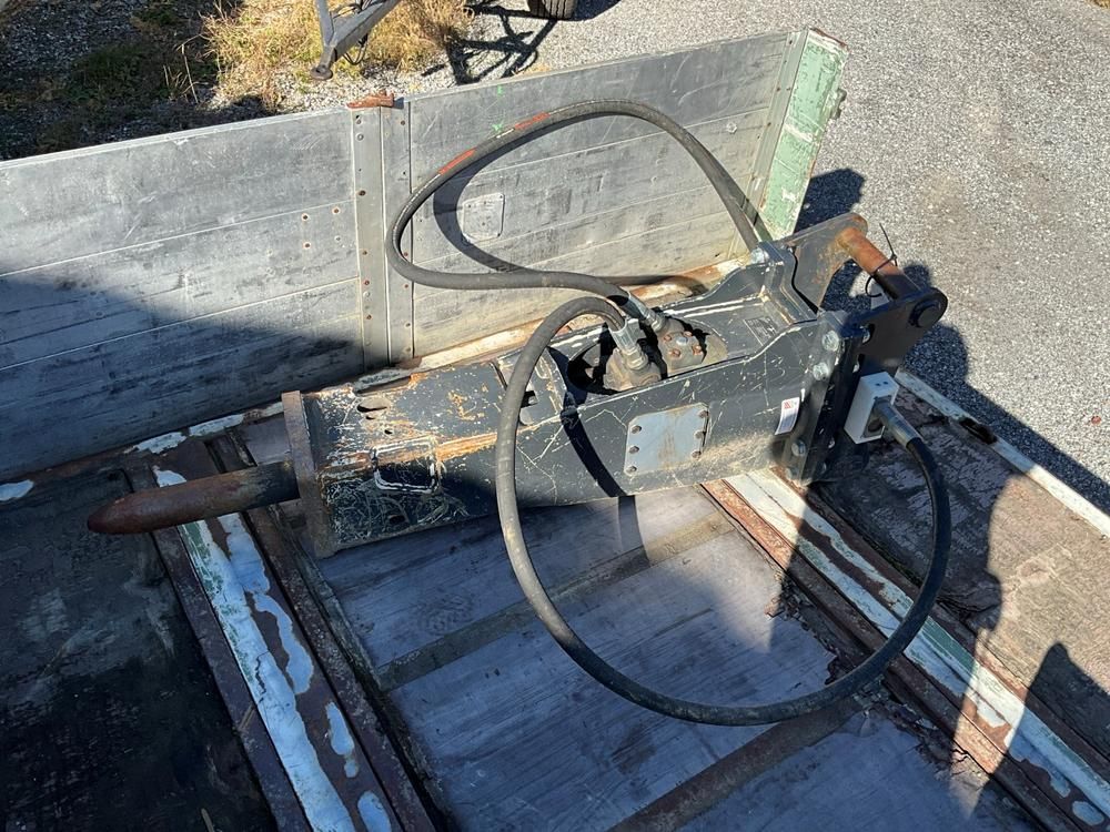 2022 Hutter Baumaschinen AG H430 Hydraulic breaker
