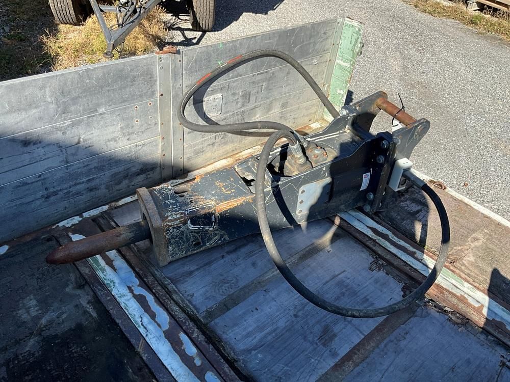 2022 Hutter Baumaschinen AG H430 Hydraulic breaker