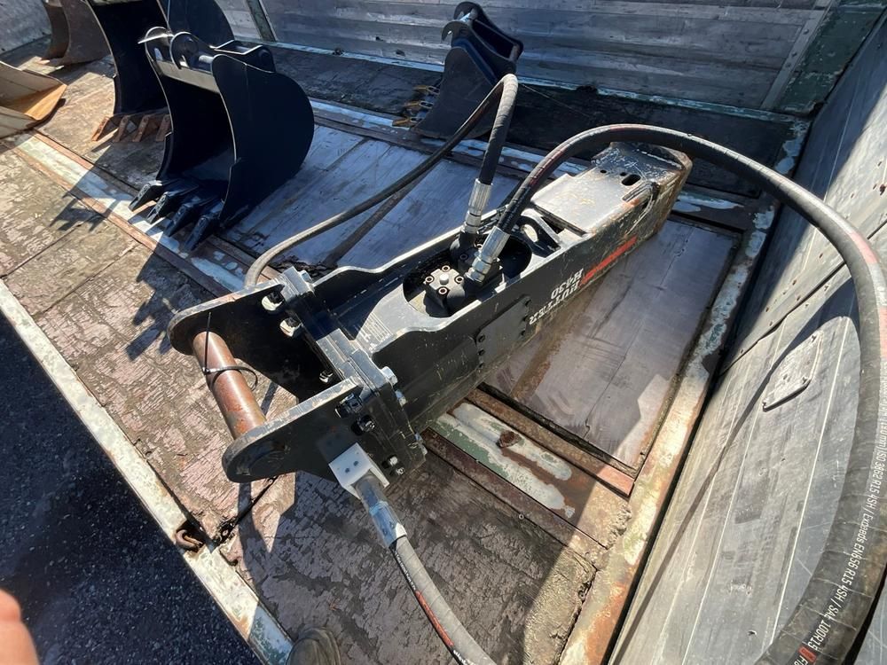 2022 Hutter Baumaschinen AG H430 Hydraulic breaker
