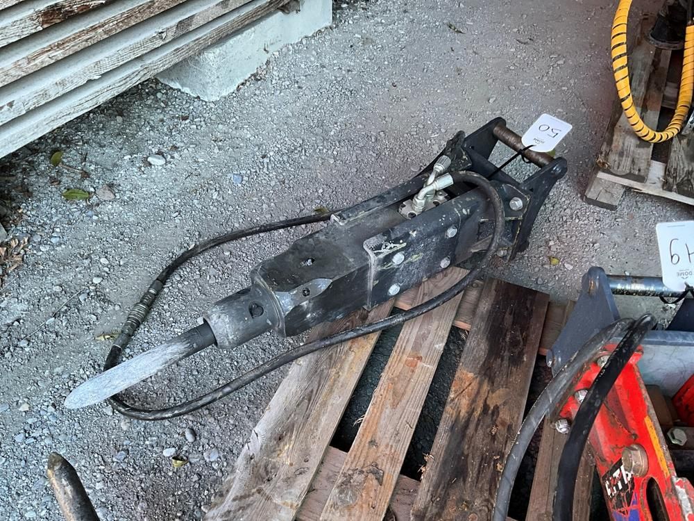 2023 Hutter H100 hydraulic breaker