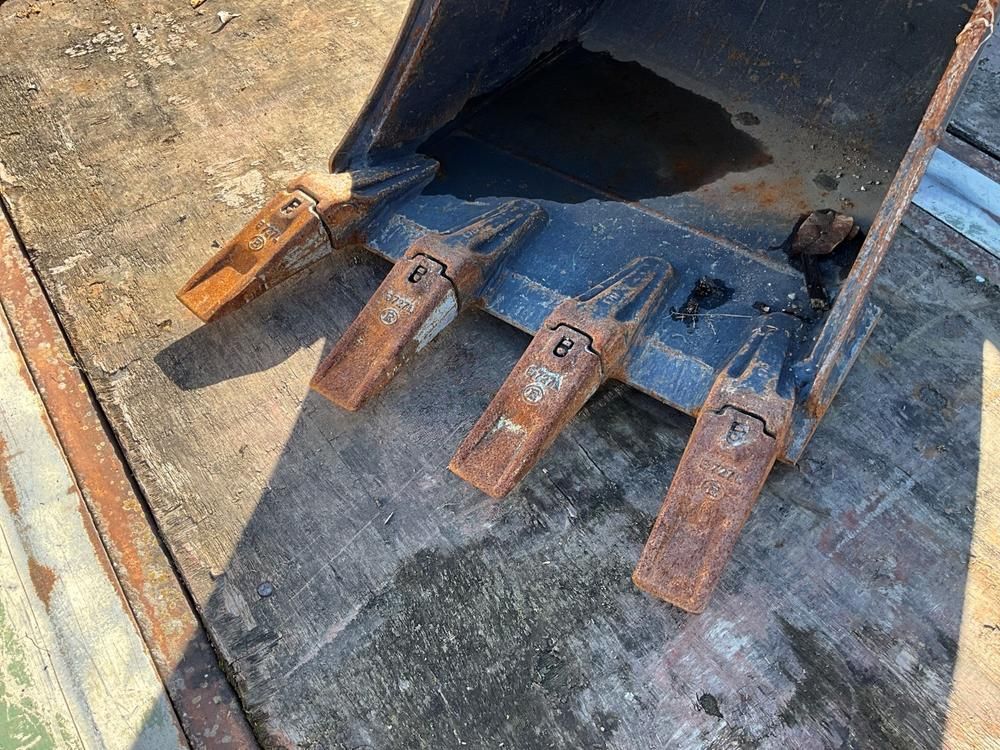 Hutter Baumaschinen AG HUM16 600 mm digging bucket