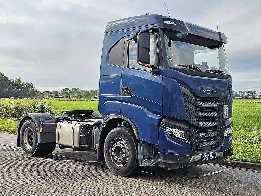 IVECO S-WAY AS440S46 intarder pto+hydr.
