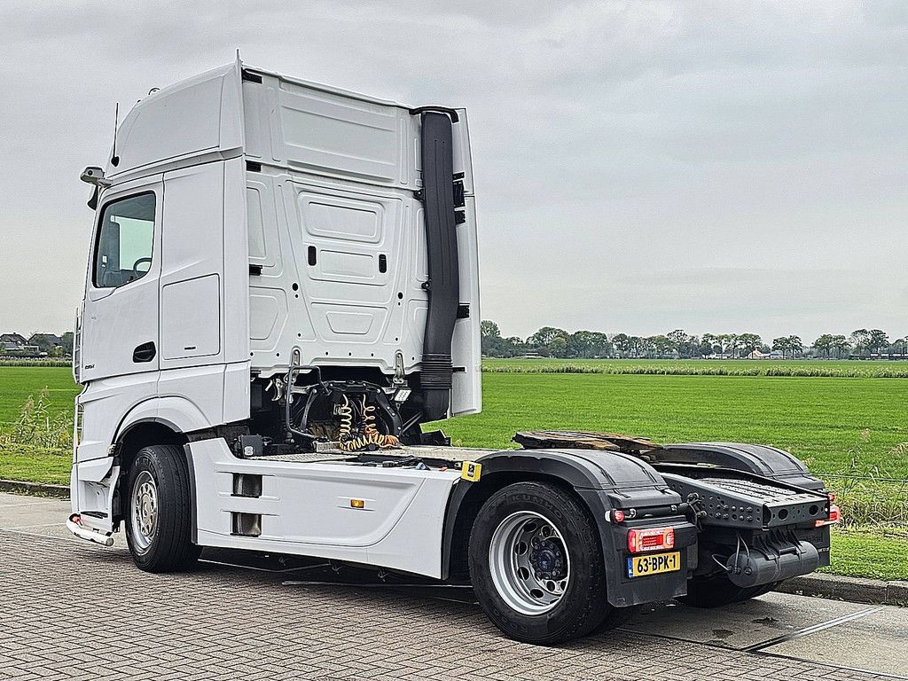 MERCEDES-BENZ ACTROS 1851 LS gigaspace 2x tank