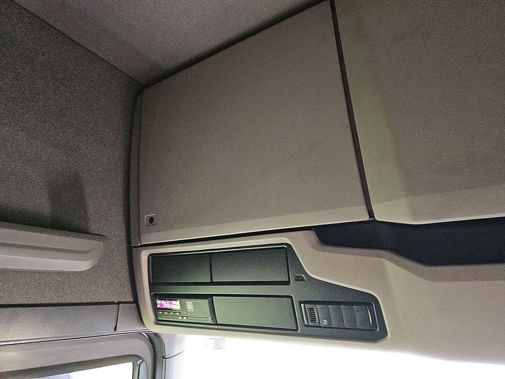 SCANIA R410