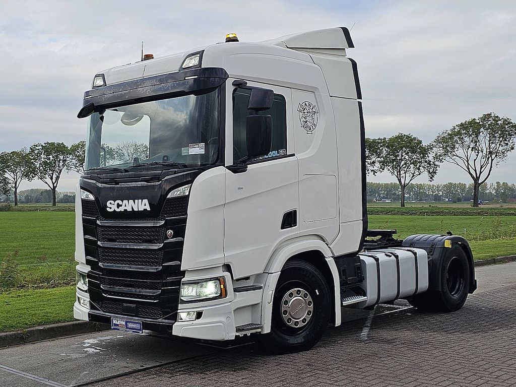 SCANIA R450