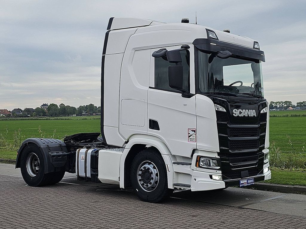 SCANIA R450