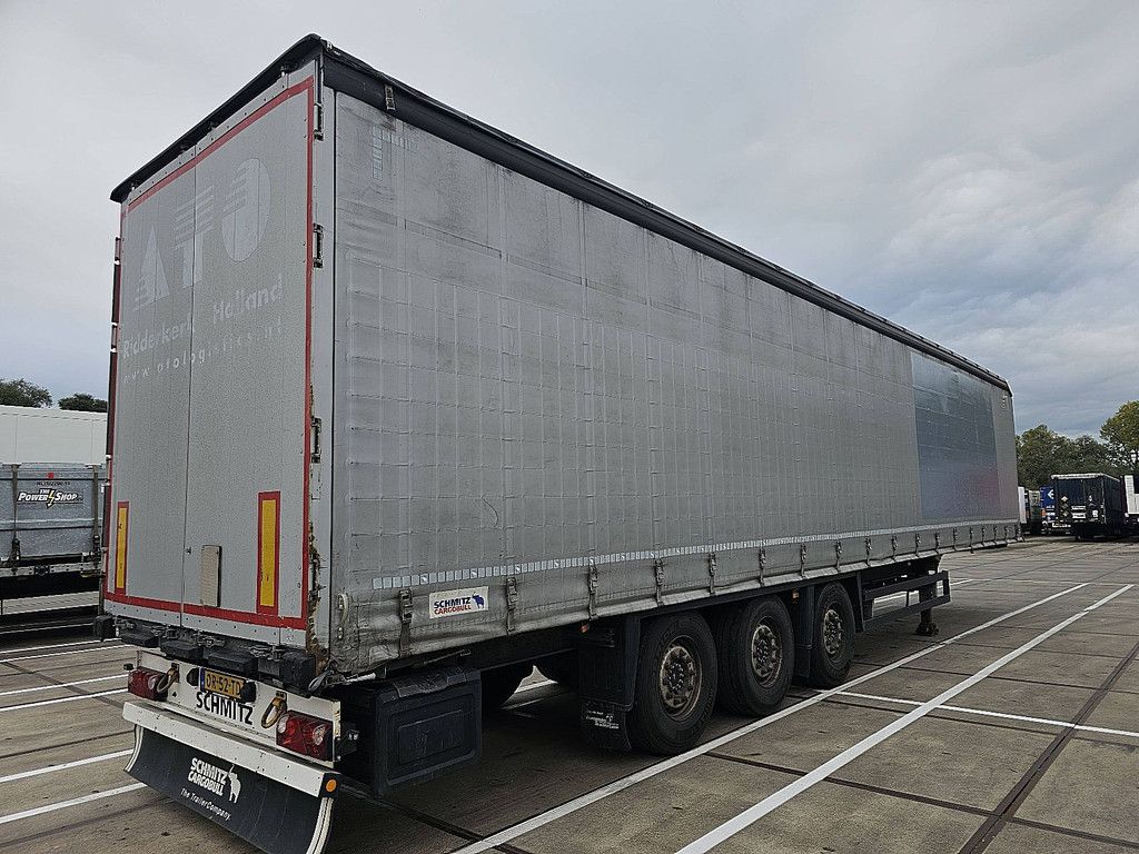 SCHMITZ SCB*S3T MOT 2/27 | 3 AXLES | SLIDING ROOF