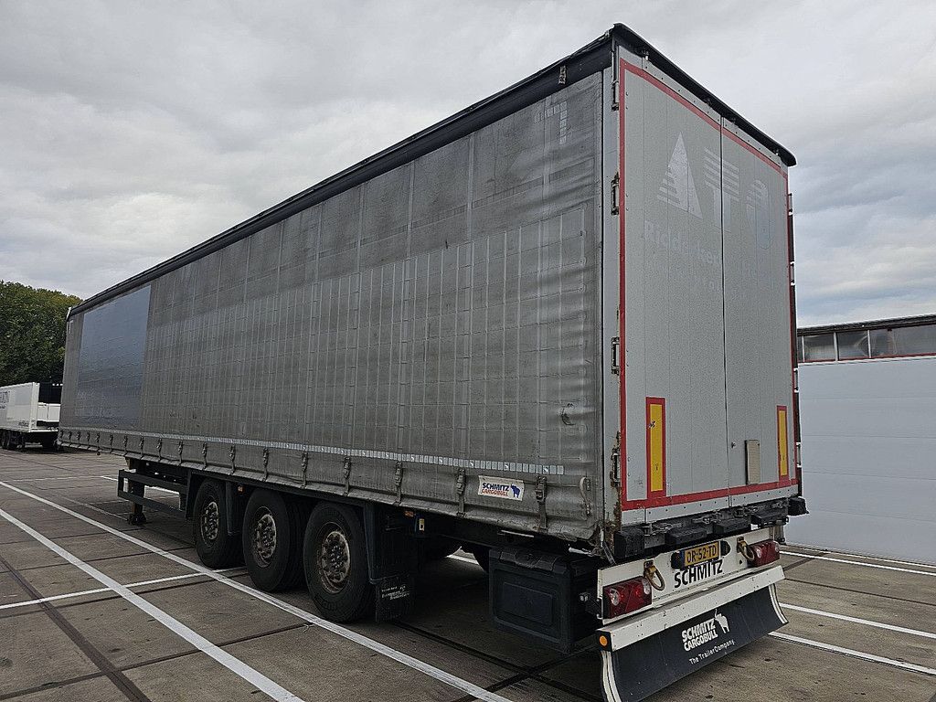 SCHMITZ SCB*S3T MOT 2/27 | 3 AXLES | SLIDING ROOF