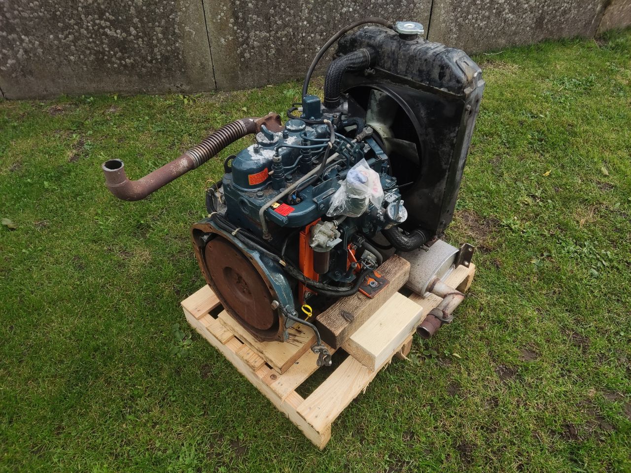 KUBOTA motor (type D850, 20 pk, 3 cilinder diesel, i.z.g.s.)