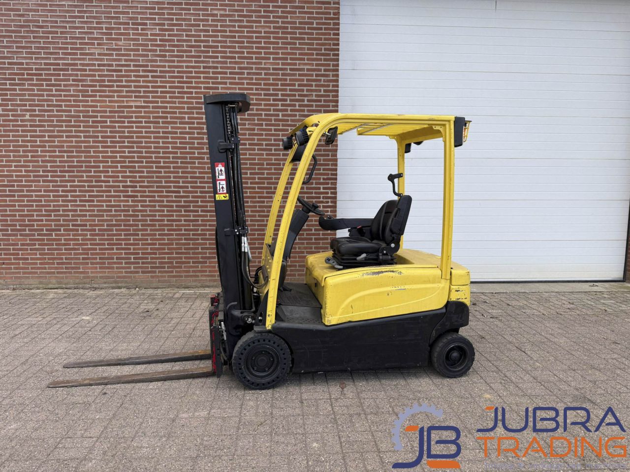 Hyster J1.6XN LWB Electric Forklift | 2014 | 1.6T | 4.9M