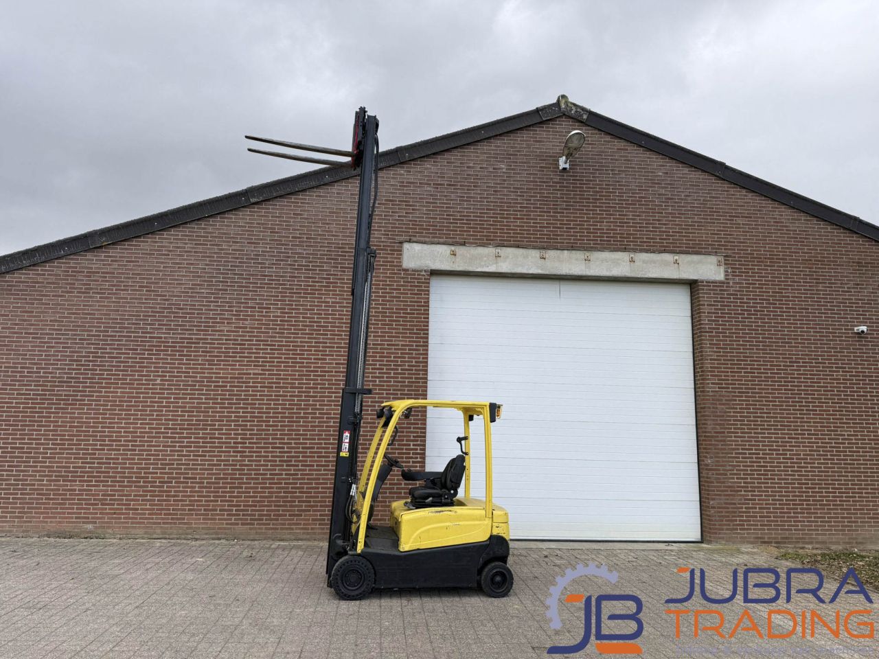 Hyster J1.6XN LWB Electric Forklift | 2014 | 1.6T | 4.9M