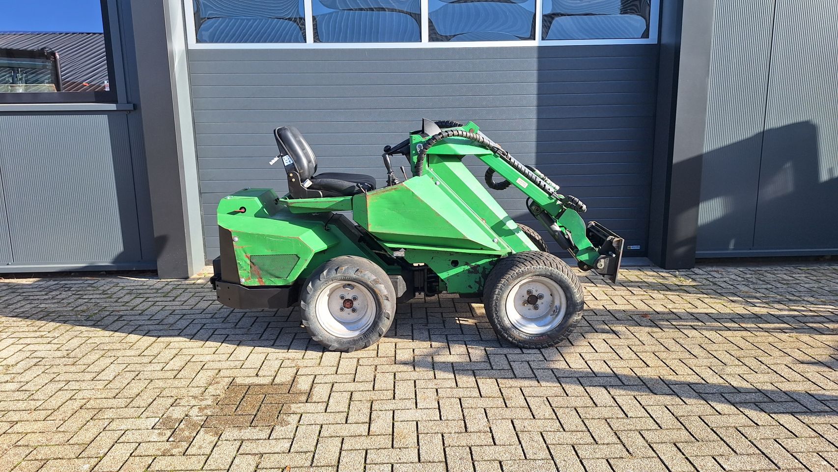 Minishovel Avant 520 telescoop mast