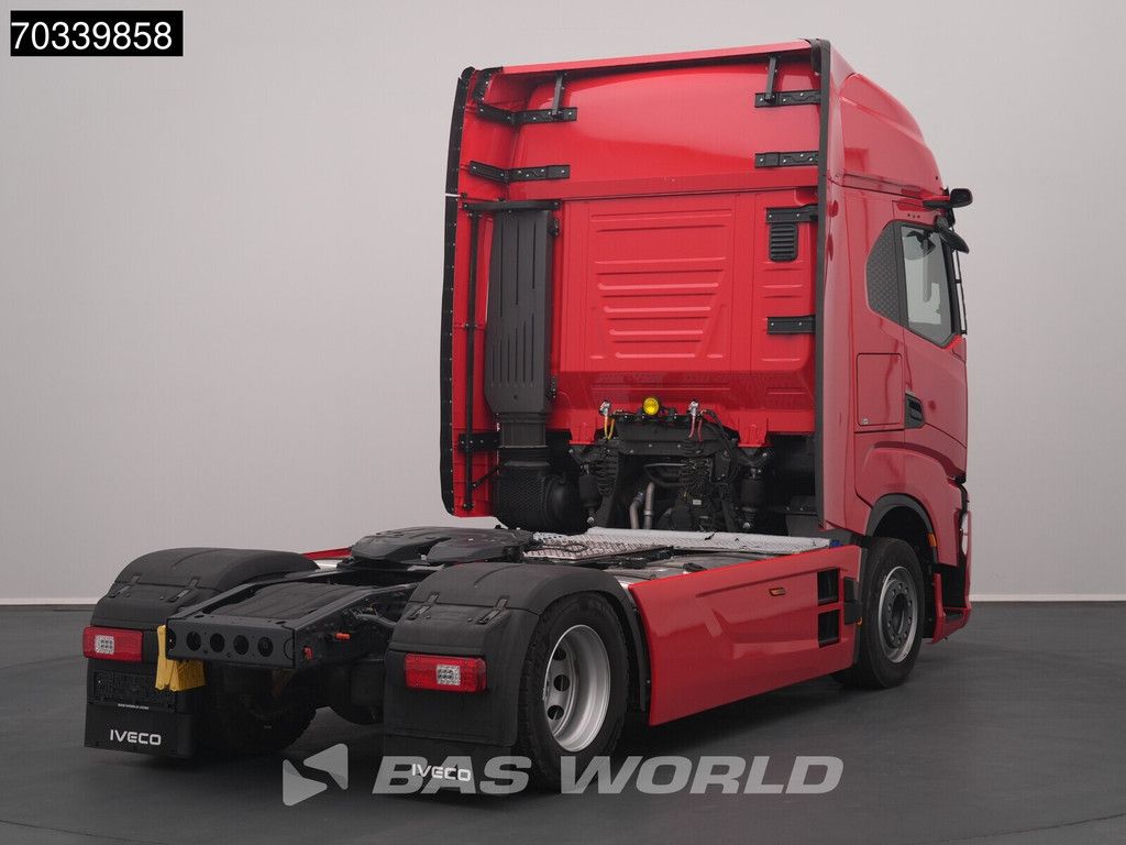 Iveco S-Way 500 4X2 NEW! Retarder 2xTanks Full-Air ACC Navi Standklima