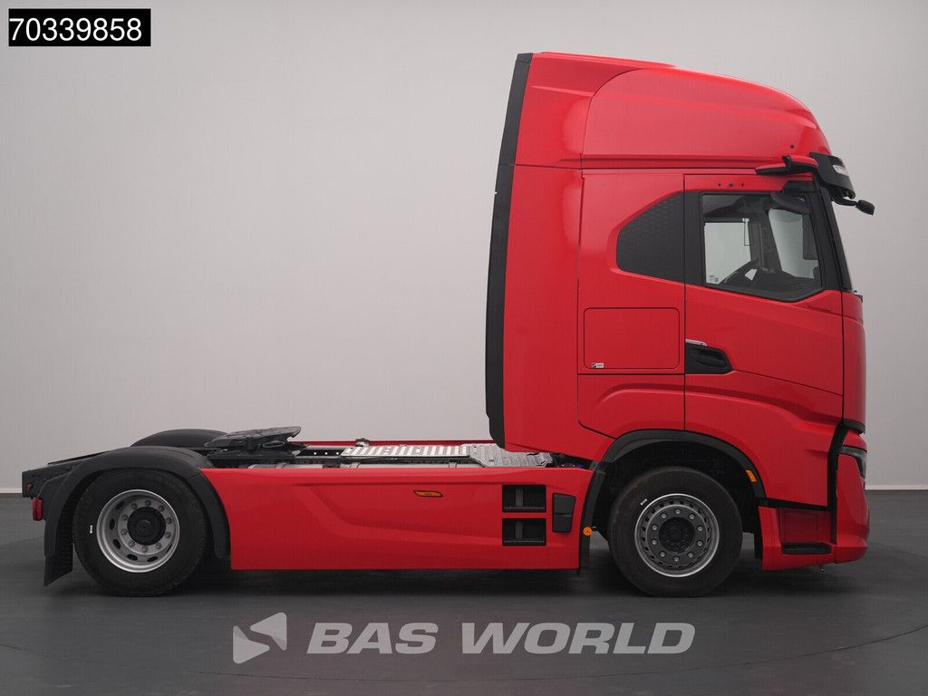Iveco S-Way 500 4X2 NEW! Retarder 2xTanks Full-Air ACC Navi Standklima
