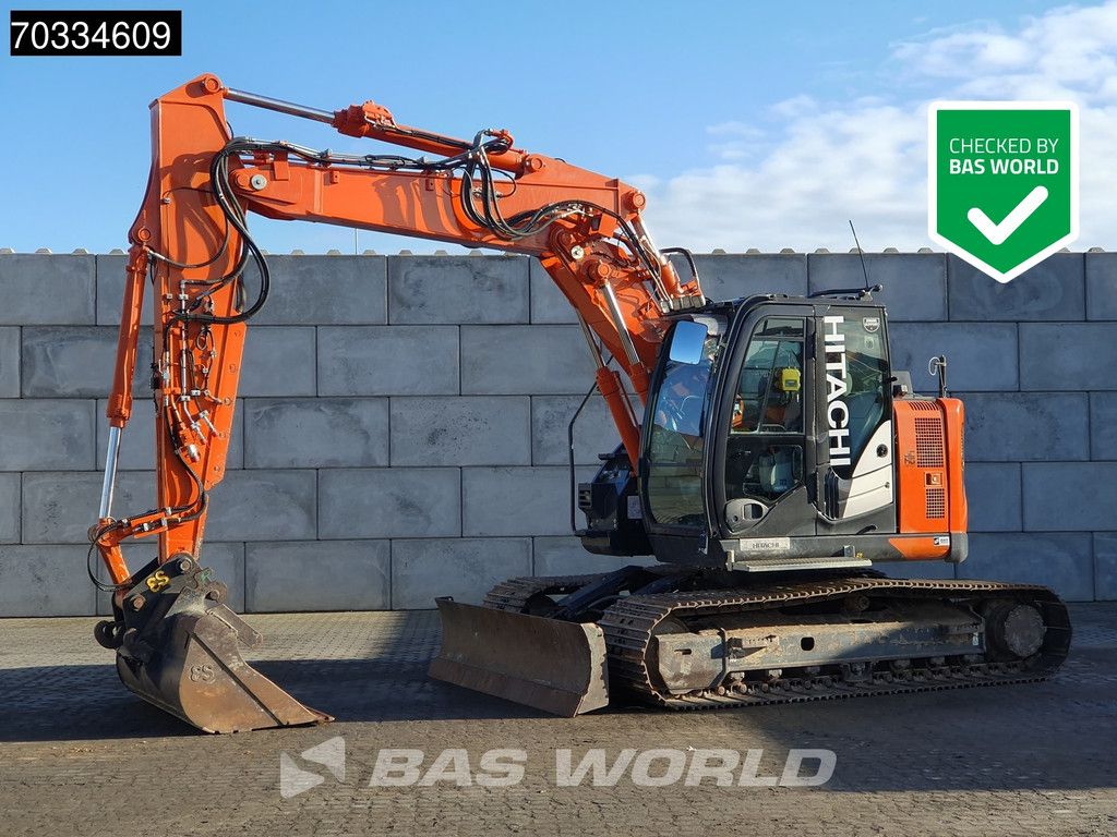 Hitachi ZX135 US-6 Blade - First Owner