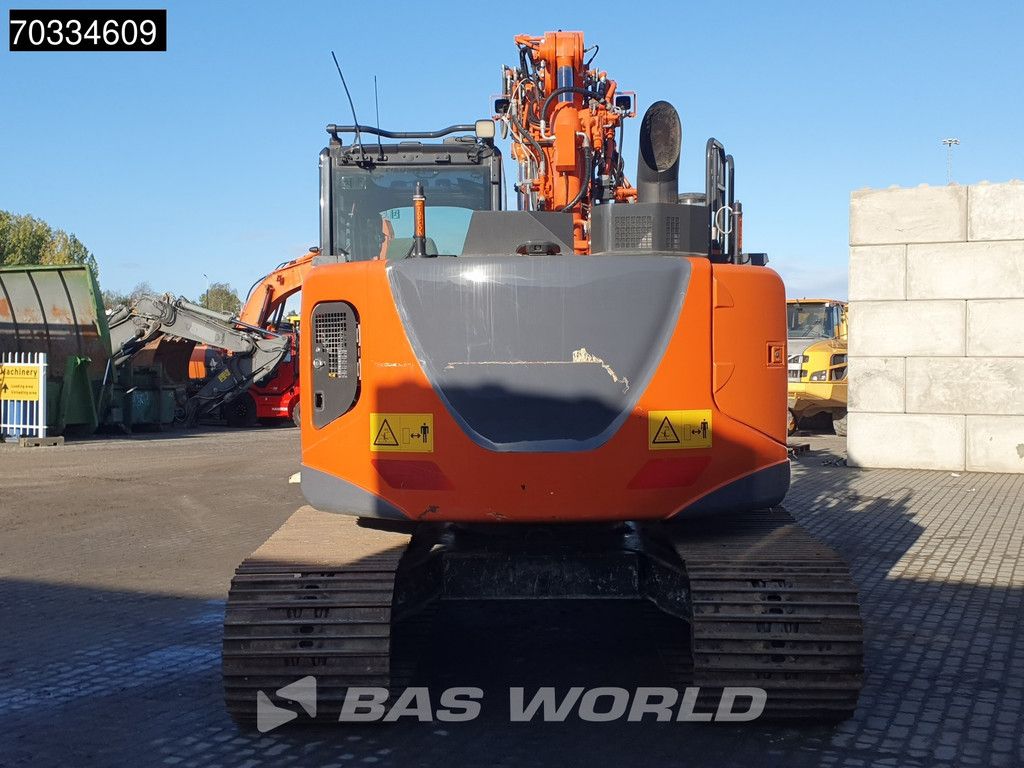 Hitachi ZX135 US-6 Blade - First Owner