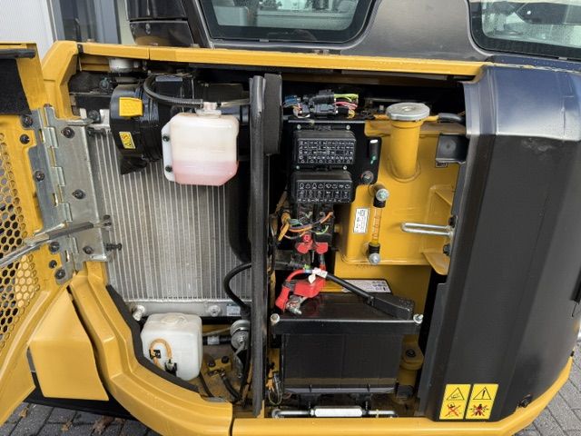 CAT 303.5cr bj21 1750u Touch scherm 3.7T Minigraver NWST