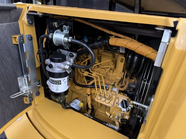 CAT 303.5cr bj21 1750u Touch scherm 3.7T Minigraver NWST