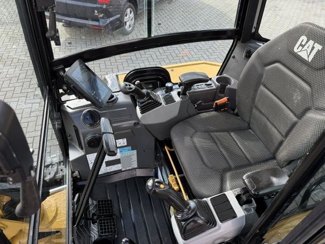 CAT 303.5cr bj21 1750u Touch scherm 3.7T Minigraver NWST