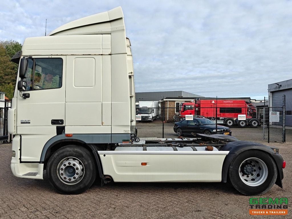DAF XF 105.510 4x2 SpaceCab Euro5 - Side Skirts - Air Conditioning - Automatic - 03/2027 MOT