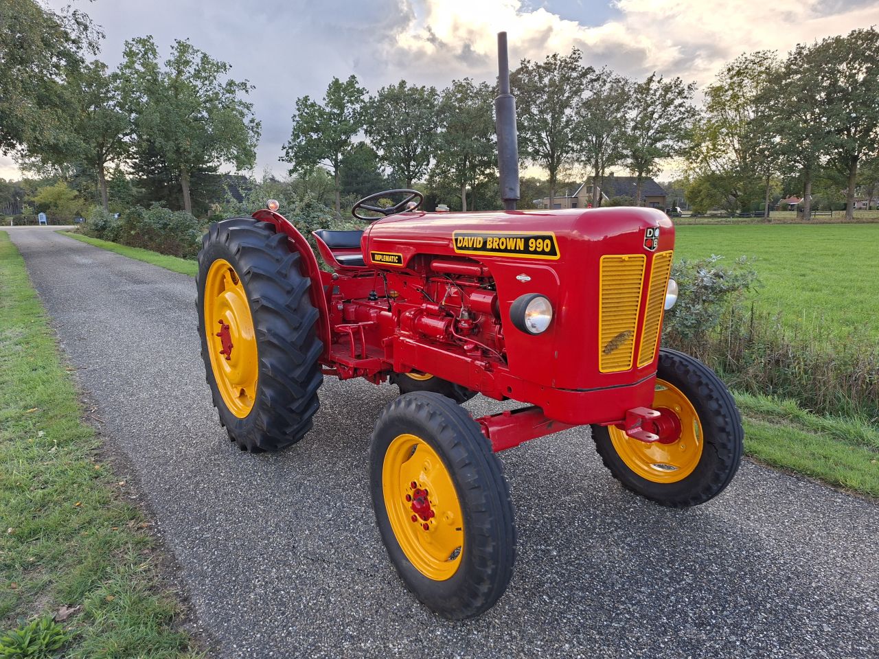 David Brown 990 | NL Kenteken | Inruil & transport