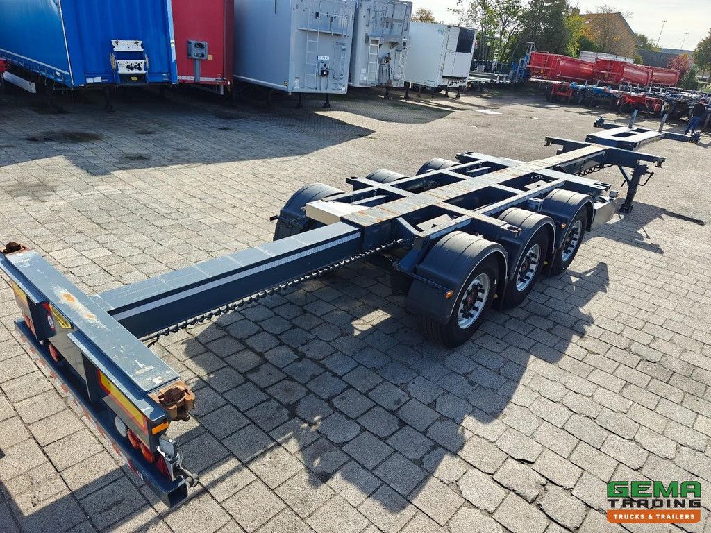 Broshuis MFCC-HD All Types of Containers - Lift Axle - SAF Disc Brake - 02/2027 MOT