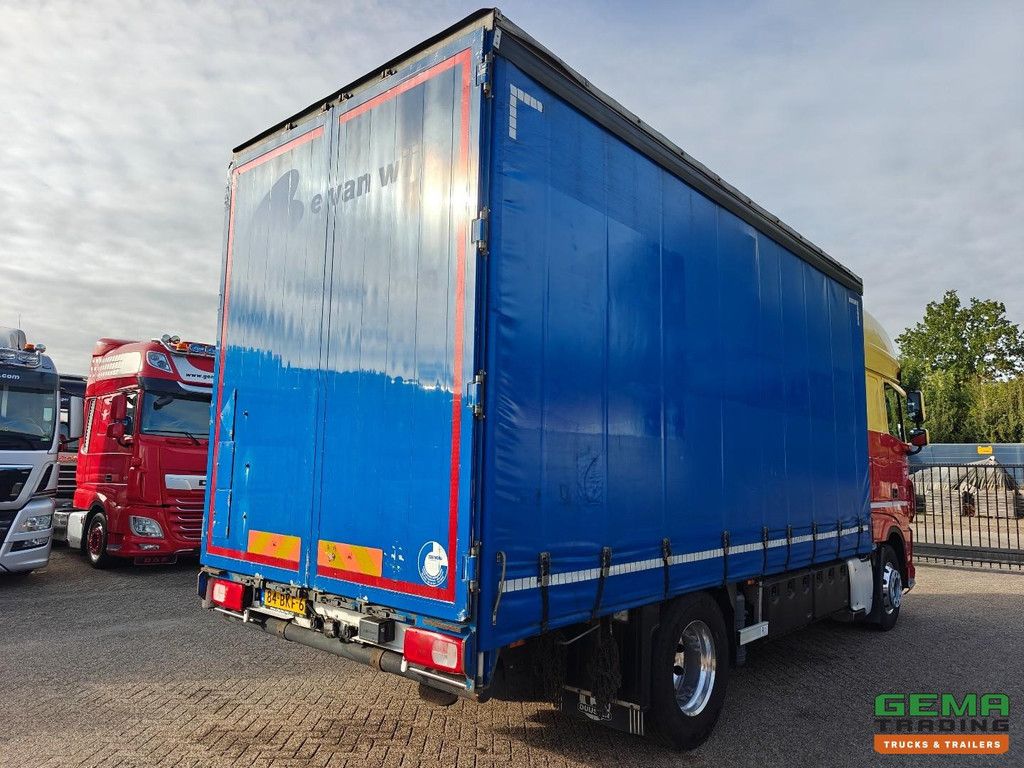 DAF XF 450 FA 4x2 SuperSpacecab Euro6C - Curtain-sided Box 6m - Aluminium Sideboards - Towing Hook - Stand-alone Air Conditioning - SmartTachoV2