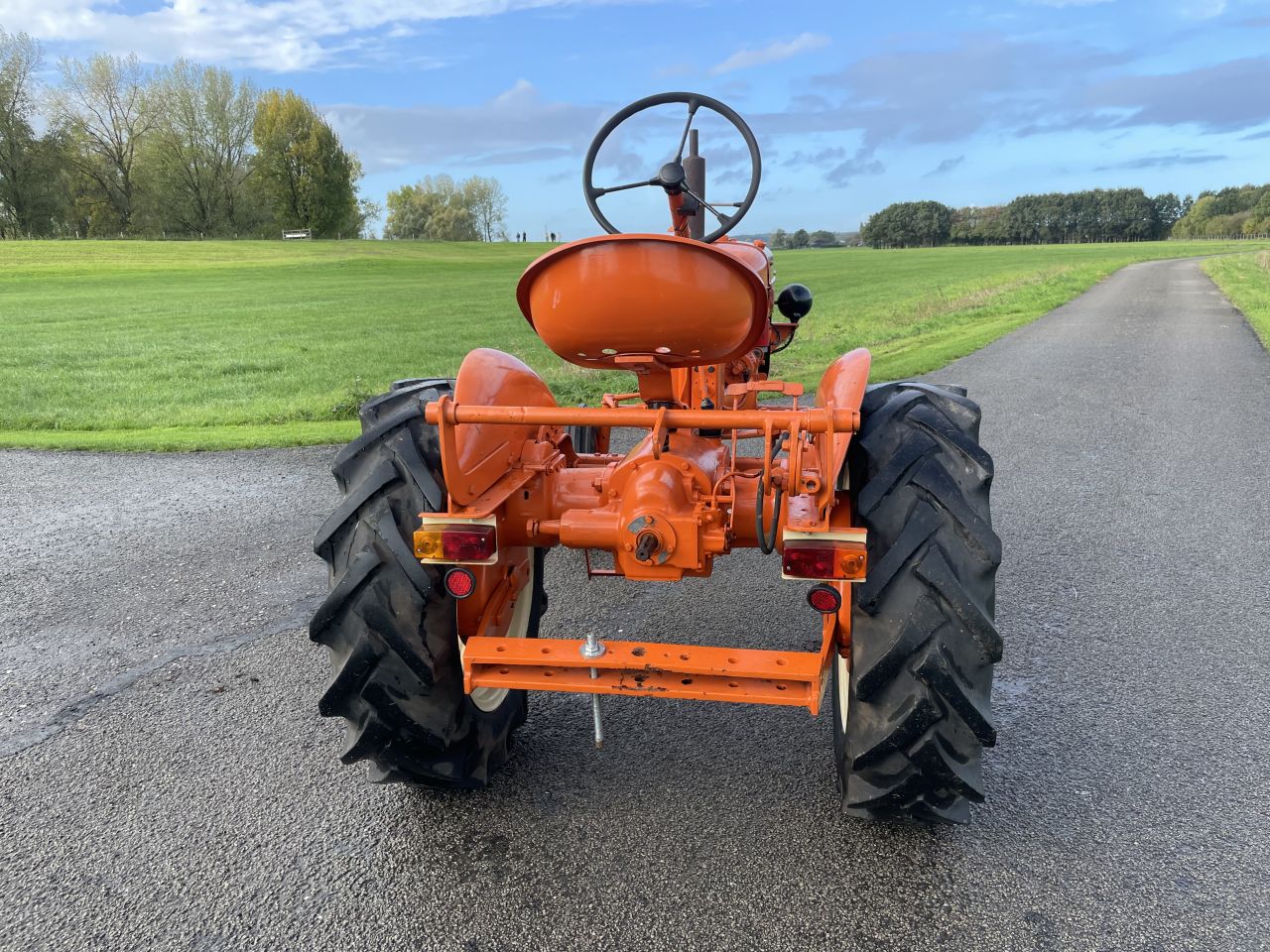 Allis Chalmers Type B