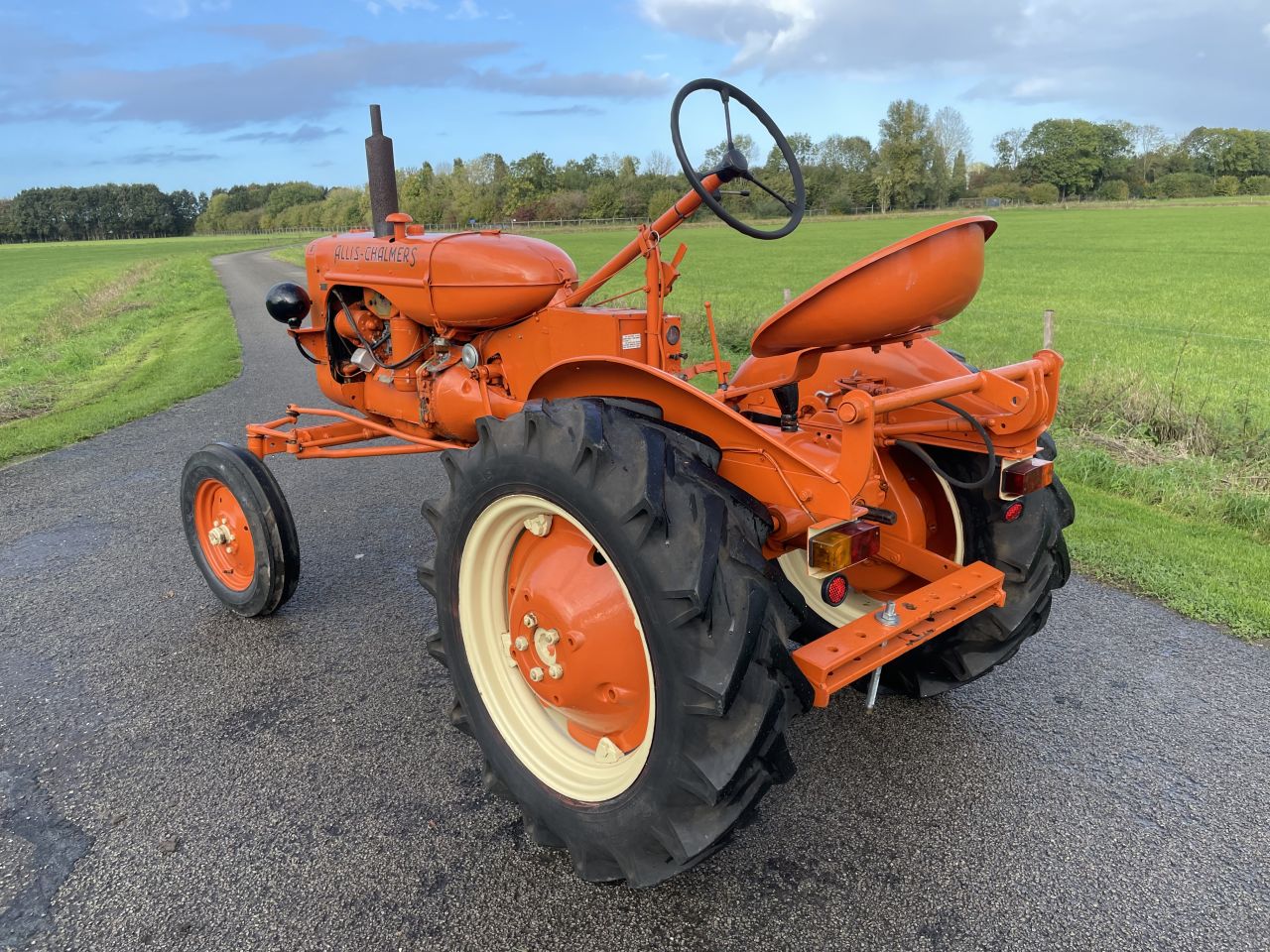 Allis Chalmers Type B