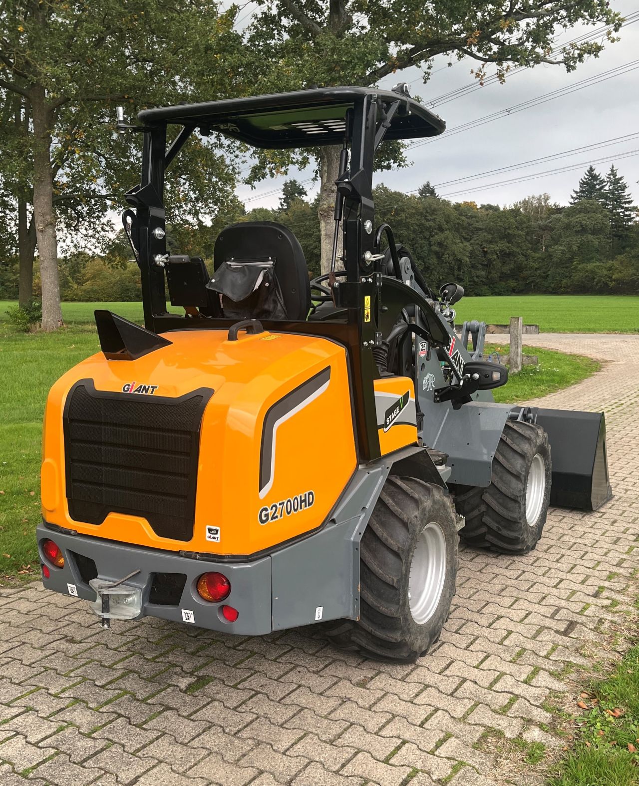 Giant 2700 HD shovel - 2022 - 550 uur