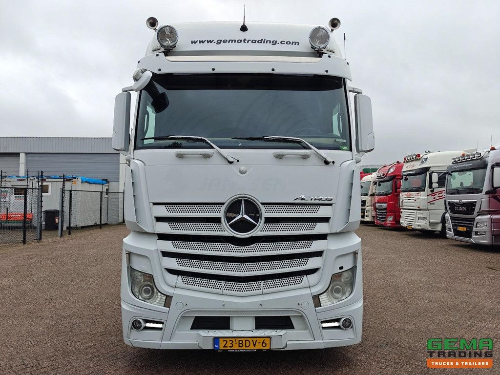 Mercedes-Benz Actros 1842 4x2 GigaSpace Euro6A - 13L Engine - Mega - Double Tank - NL truck